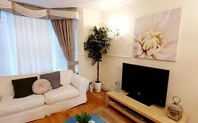 Easy Hostel Stay